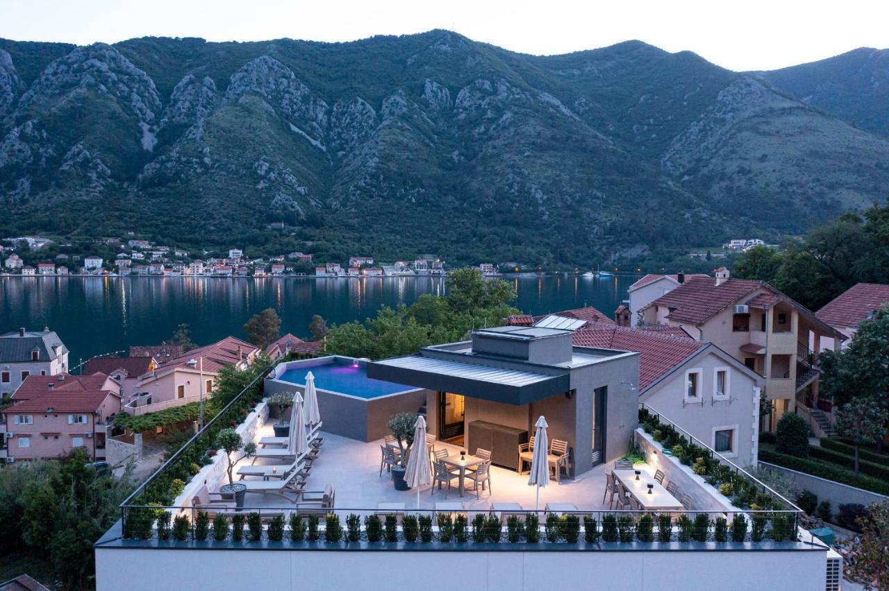 C Group Apartments Kotor Luaran gambar
